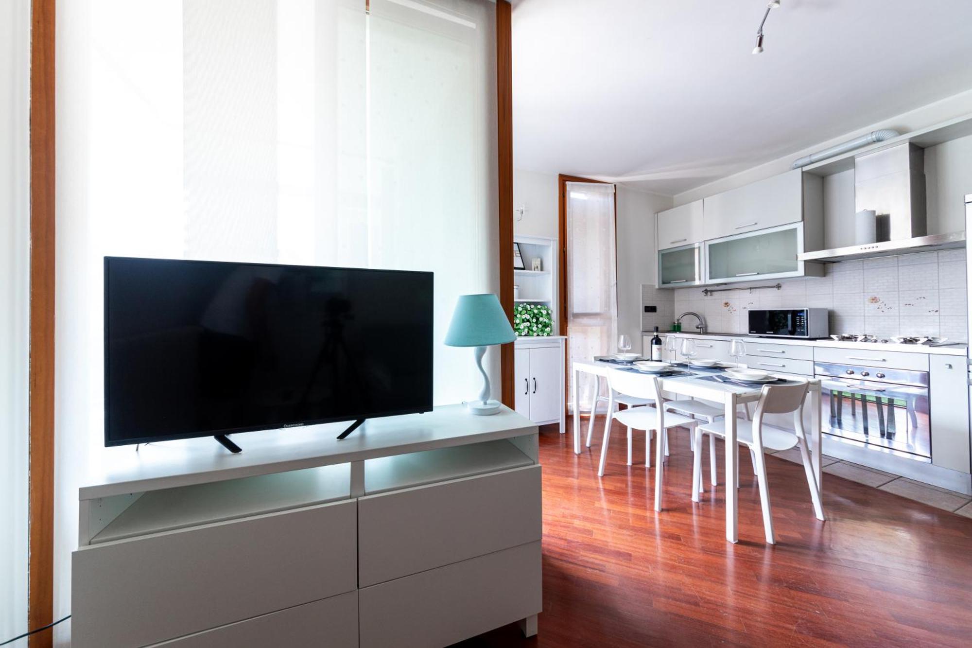 Appartamento Caterina A 5 Minuti Da Milano Fiere E San Siro Con Wifi-Netflix-Free Parking Exterior photo